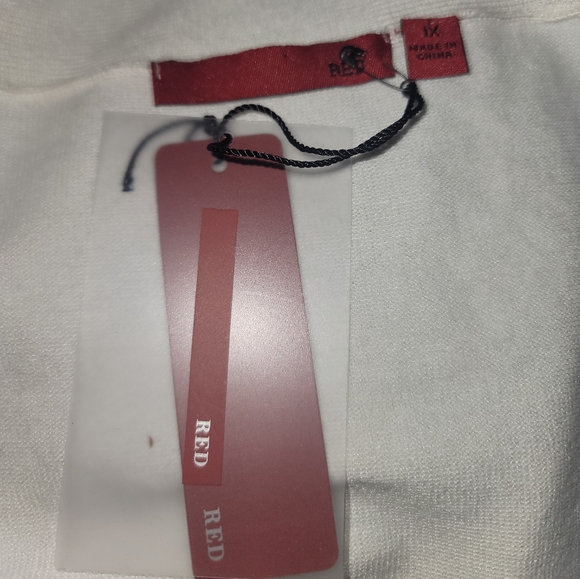 New RED  Cardigan VERY BEAUTIFUL COLOR WHITE - Picture 2 of 8